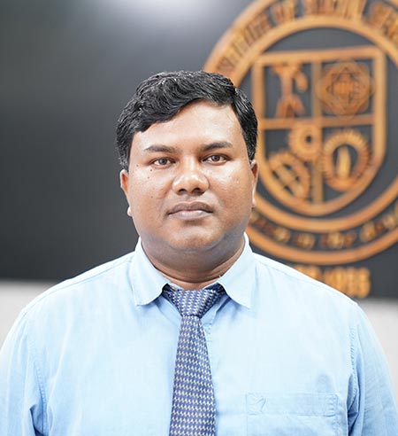 Dr Binit Lakra