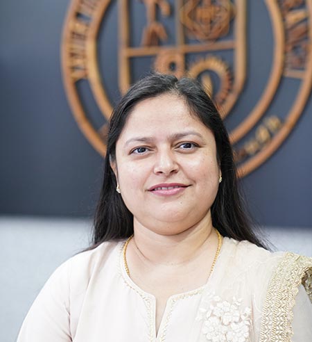 Dr Sharda Singh